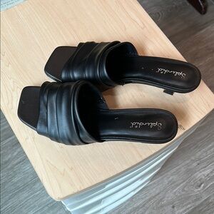 Splendid Black Ruched Kitten Heel sandals